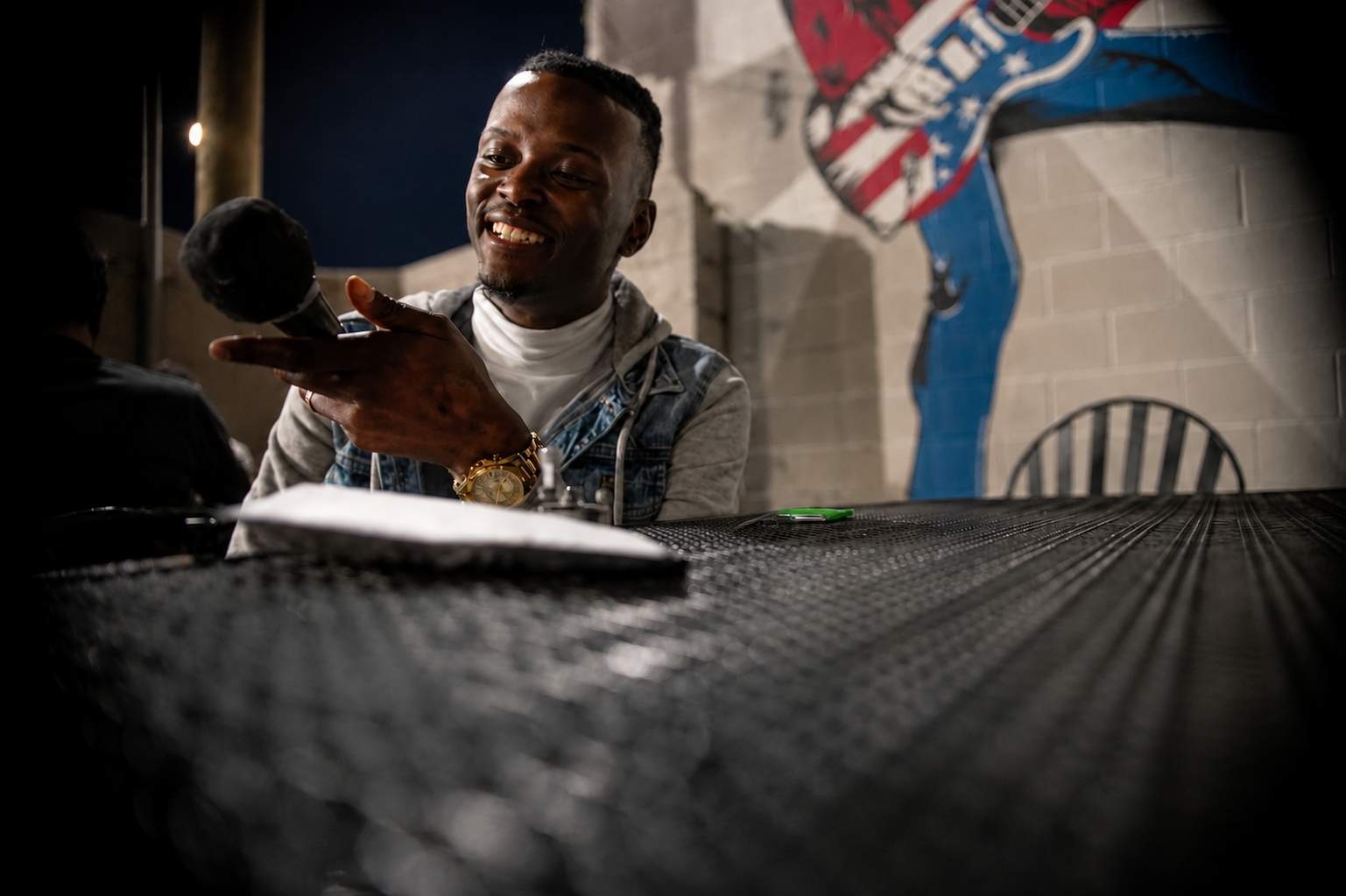 Jeiwes The Soundman at The Music Room